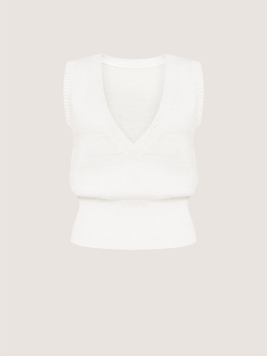 Knitted Milky Vest