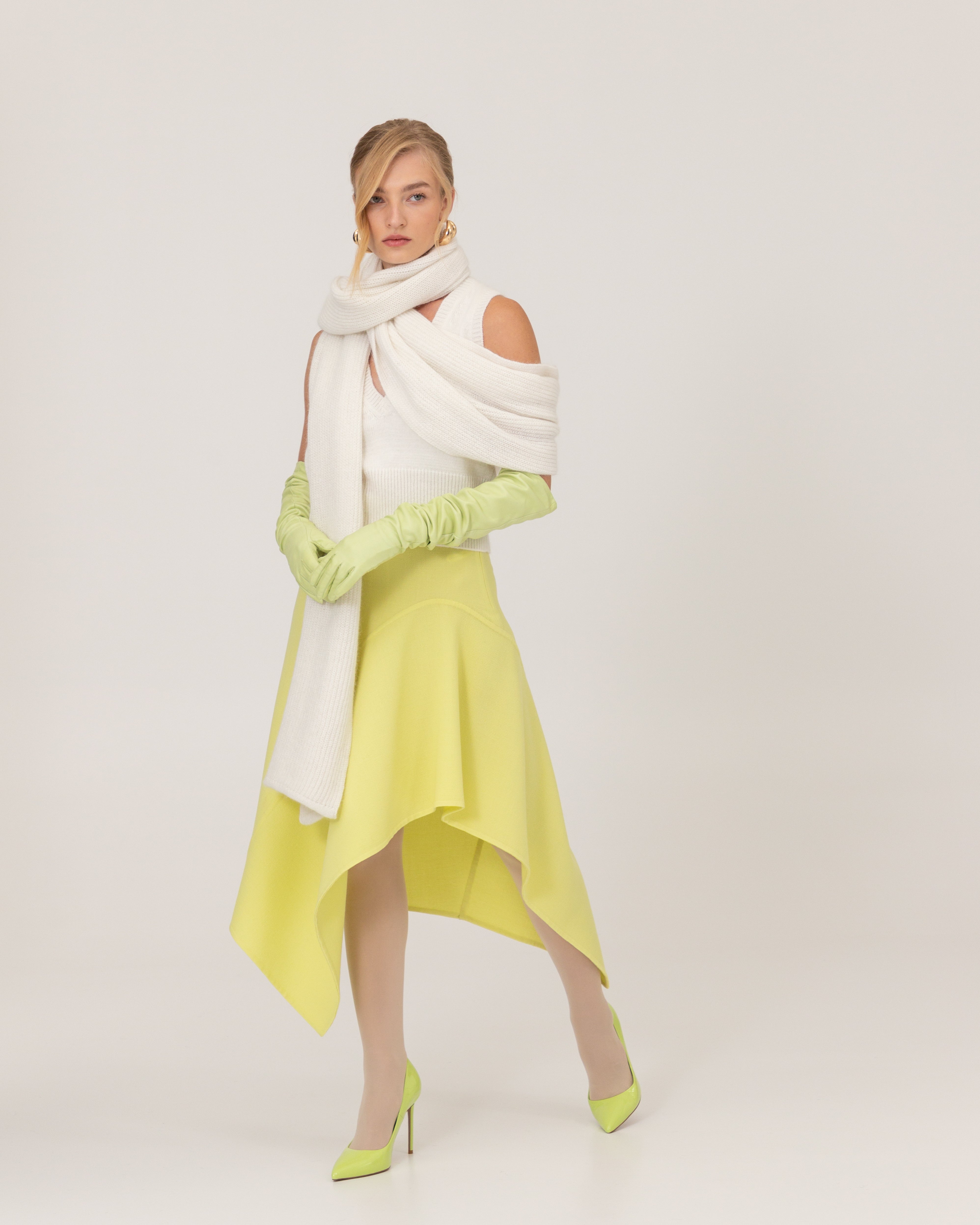 スカート ARMARIUM Pastel yellow wool Lula skirt (ARMTMSK01W017 019) Armarium Pastel Yellow Wool Lula Skirt | italist
