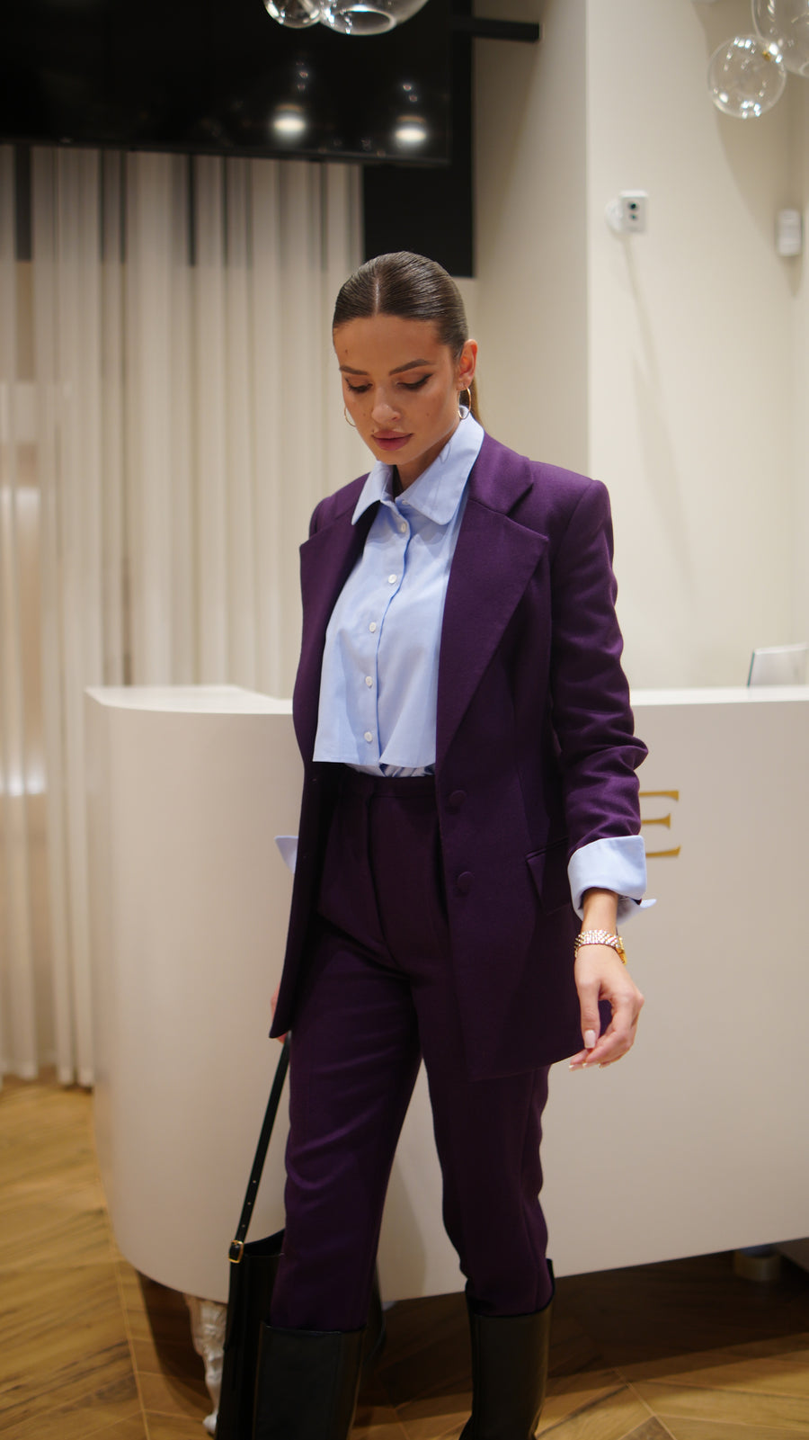 Жакет З Підкресленою Талією